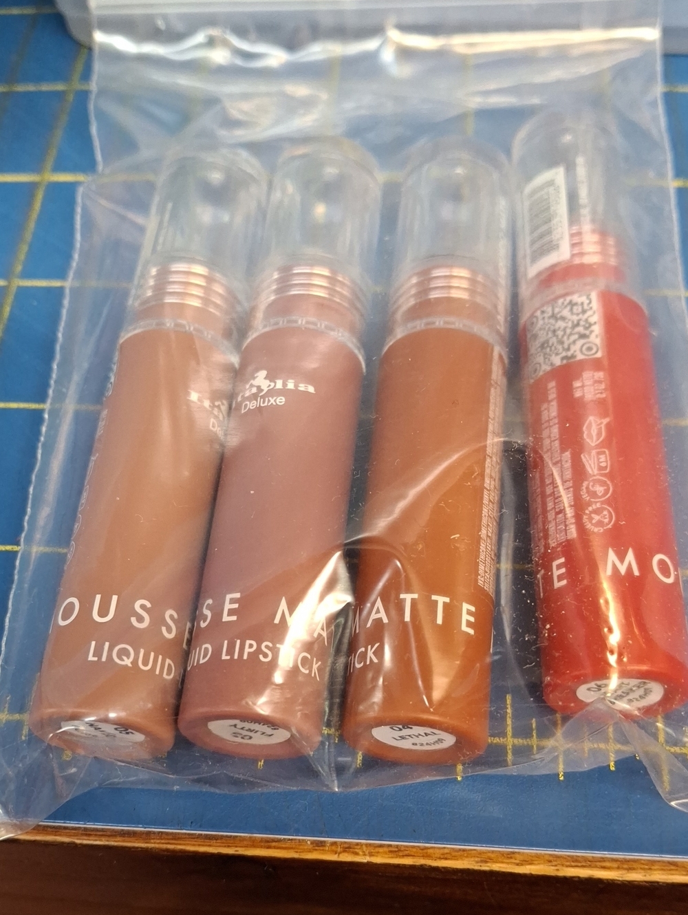 Italia Deluxe Mousse Matte Liquid Lipsticks Set of 4